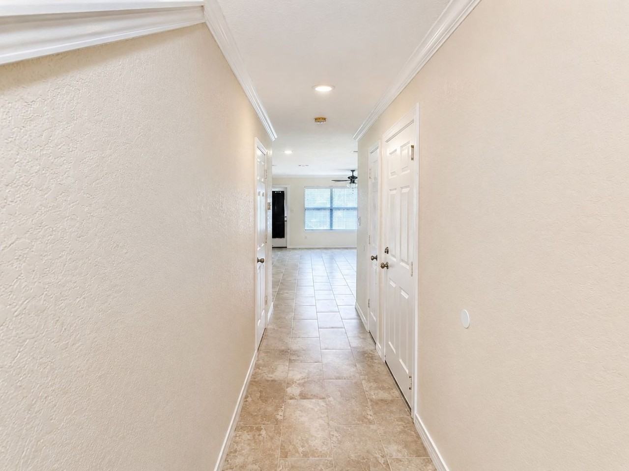 11427 Creek Eagle - Photo 5 of 22