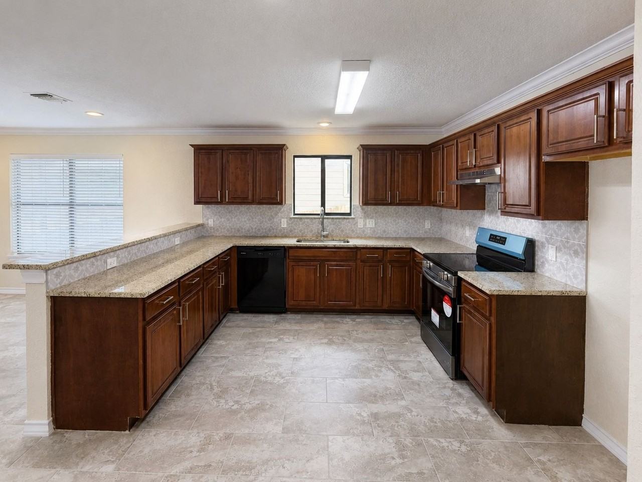 11427 Creek Eagle - Photo 7 of 22