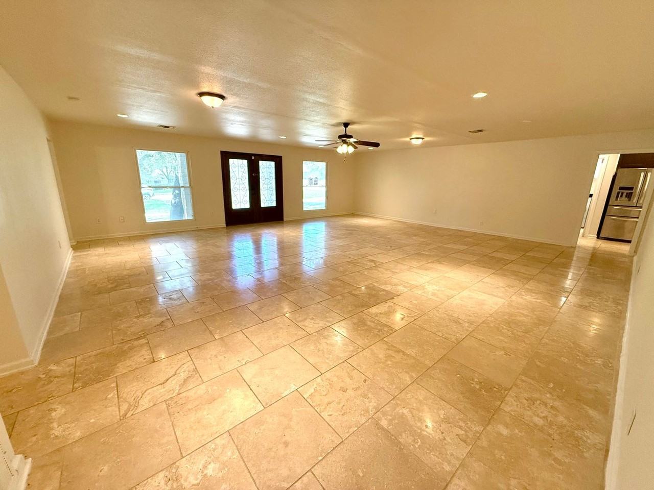 219 Rua De Matta St - Photo 6 of 36