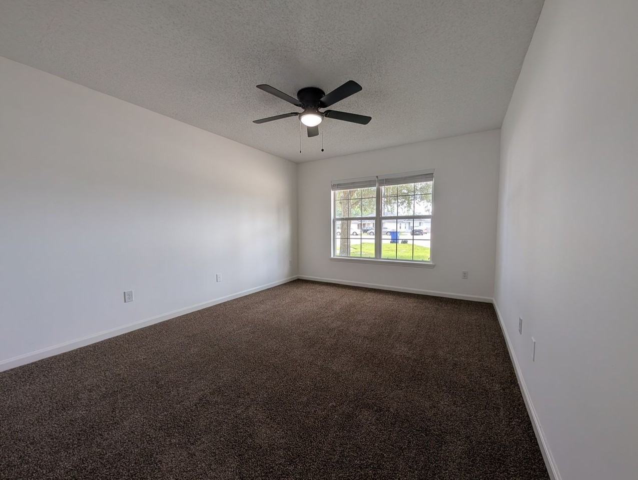 124 Plantation Point Dr - Photo 6 of 15