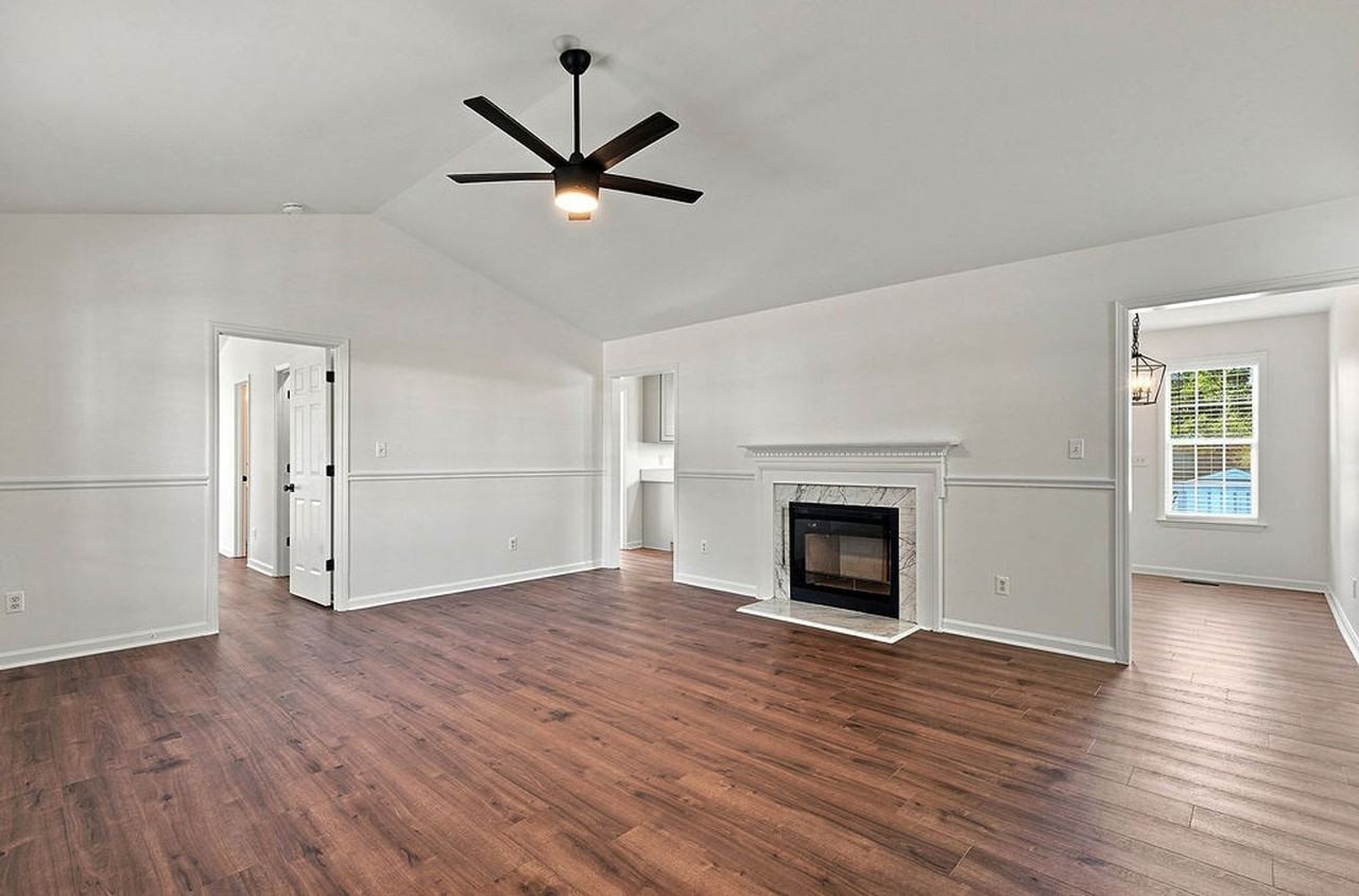 928 S Willhaven Dr - Photo 5 of 31