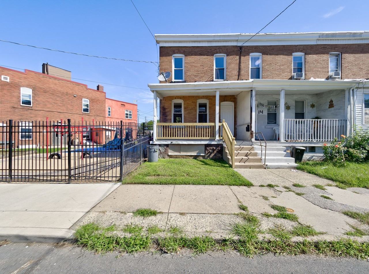 12 Adella Ave - Photo 2 of 38