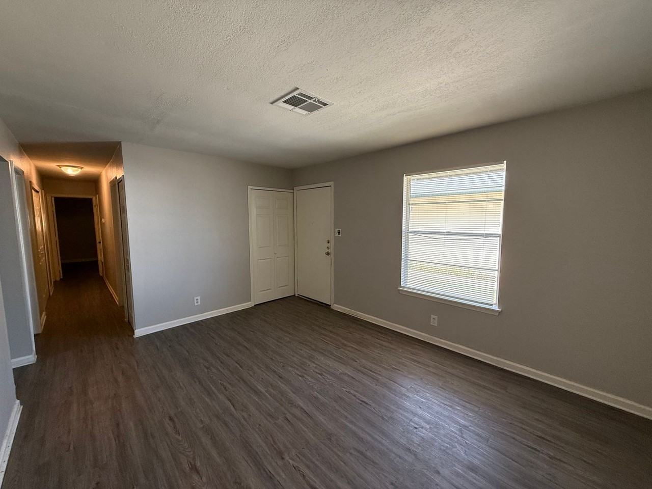 7236 Wt Montgomery - Photo 4 of 12