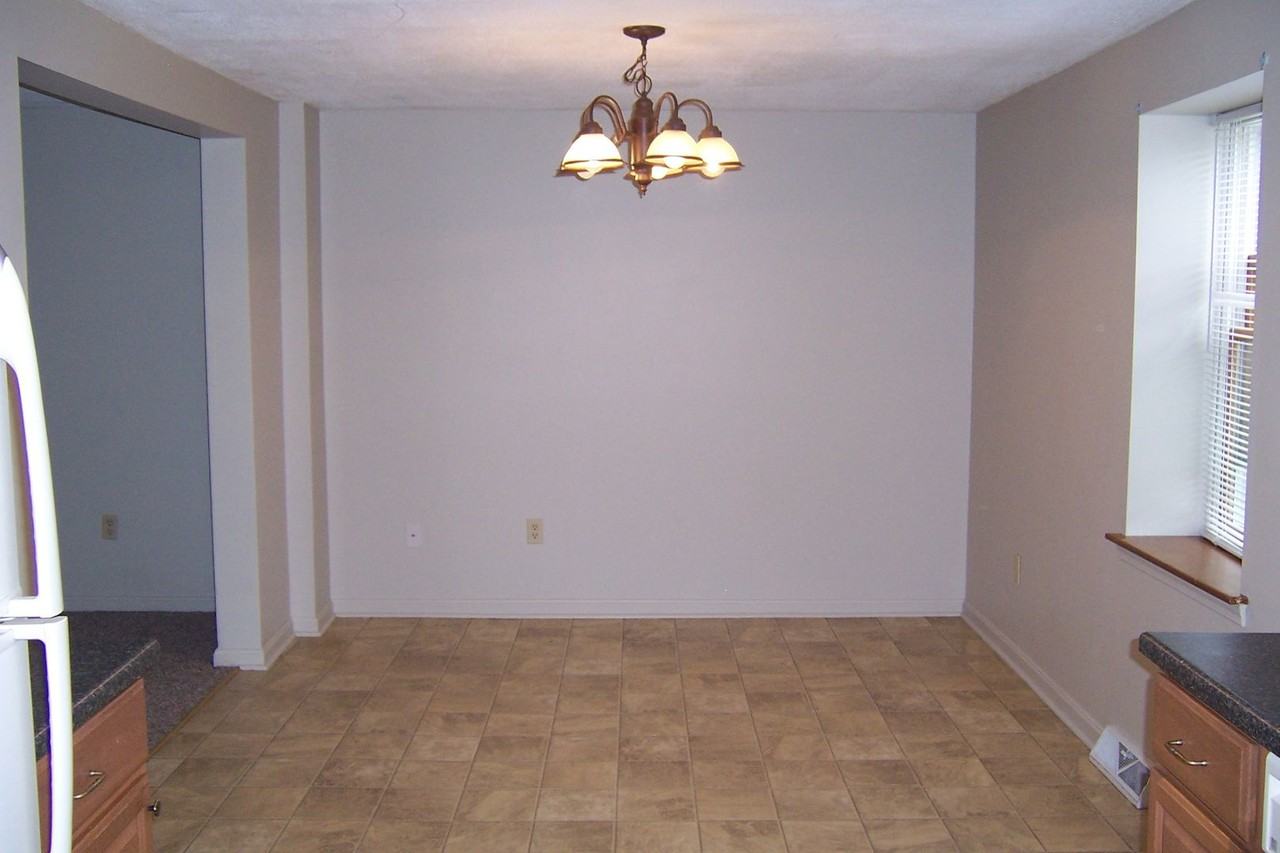 25 E Main St - Photo 2 of 12