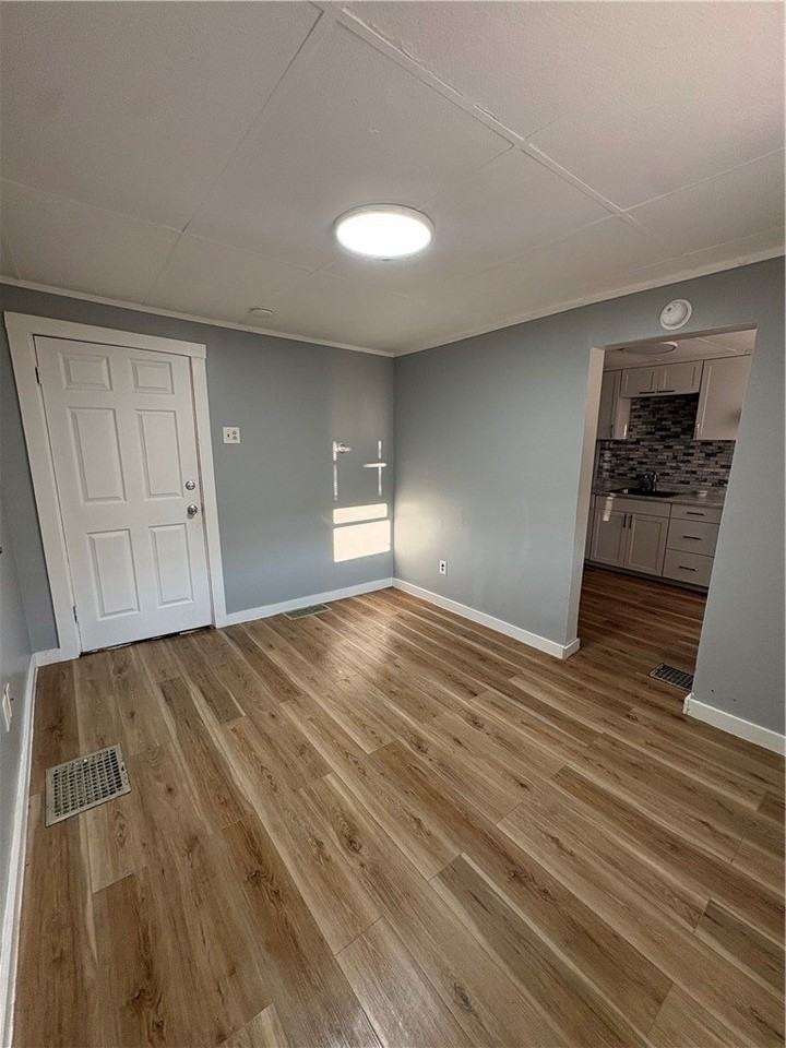 1079 3rd Ave #8 - Photo 3 of 12