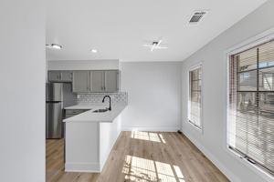featured image of 694 5th St