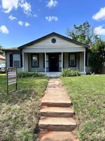 featured image of 1662 Keeler Ave
