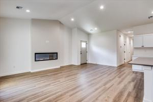 featured image of 3858 W Longleaf St