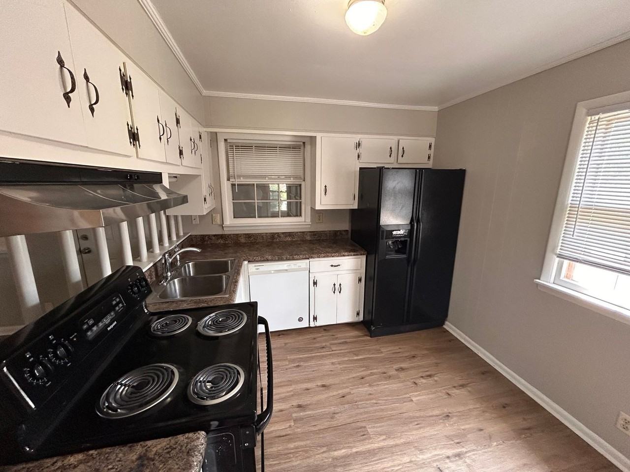 3214 Lewisburg Dr Nw - Photo 5 of 15