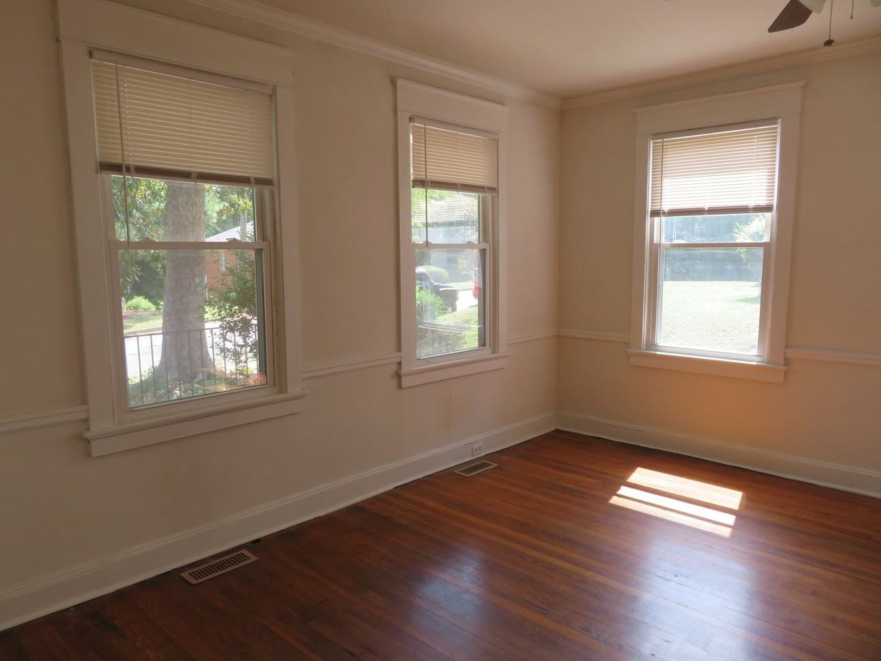 1762 Matoax Ave - Photo 6 of 25