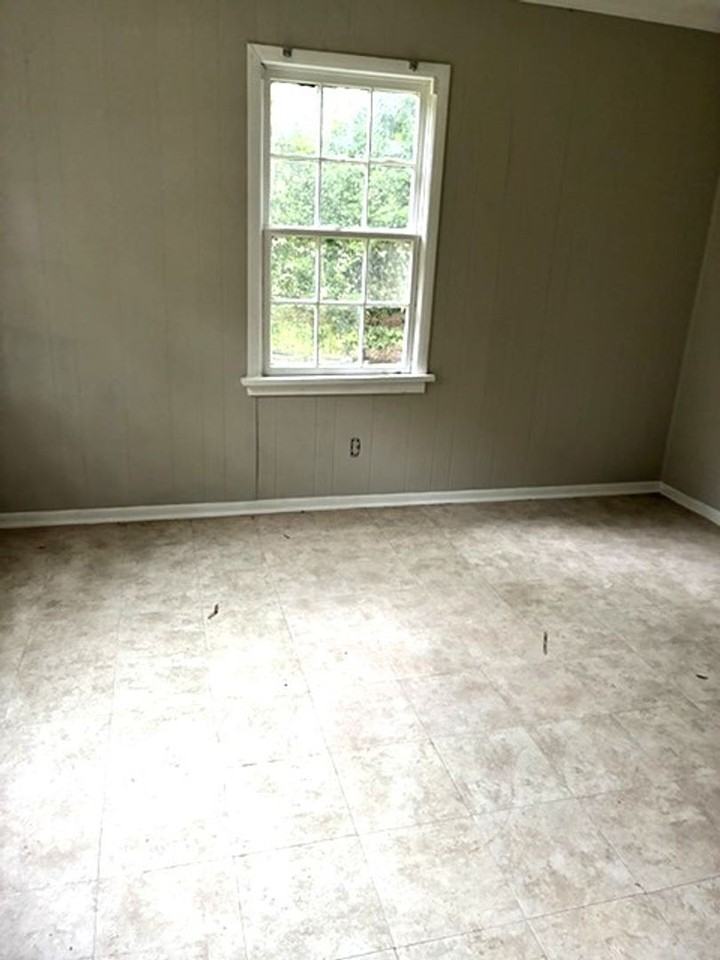 3902 N Linden Dr - Photo 6 of 6