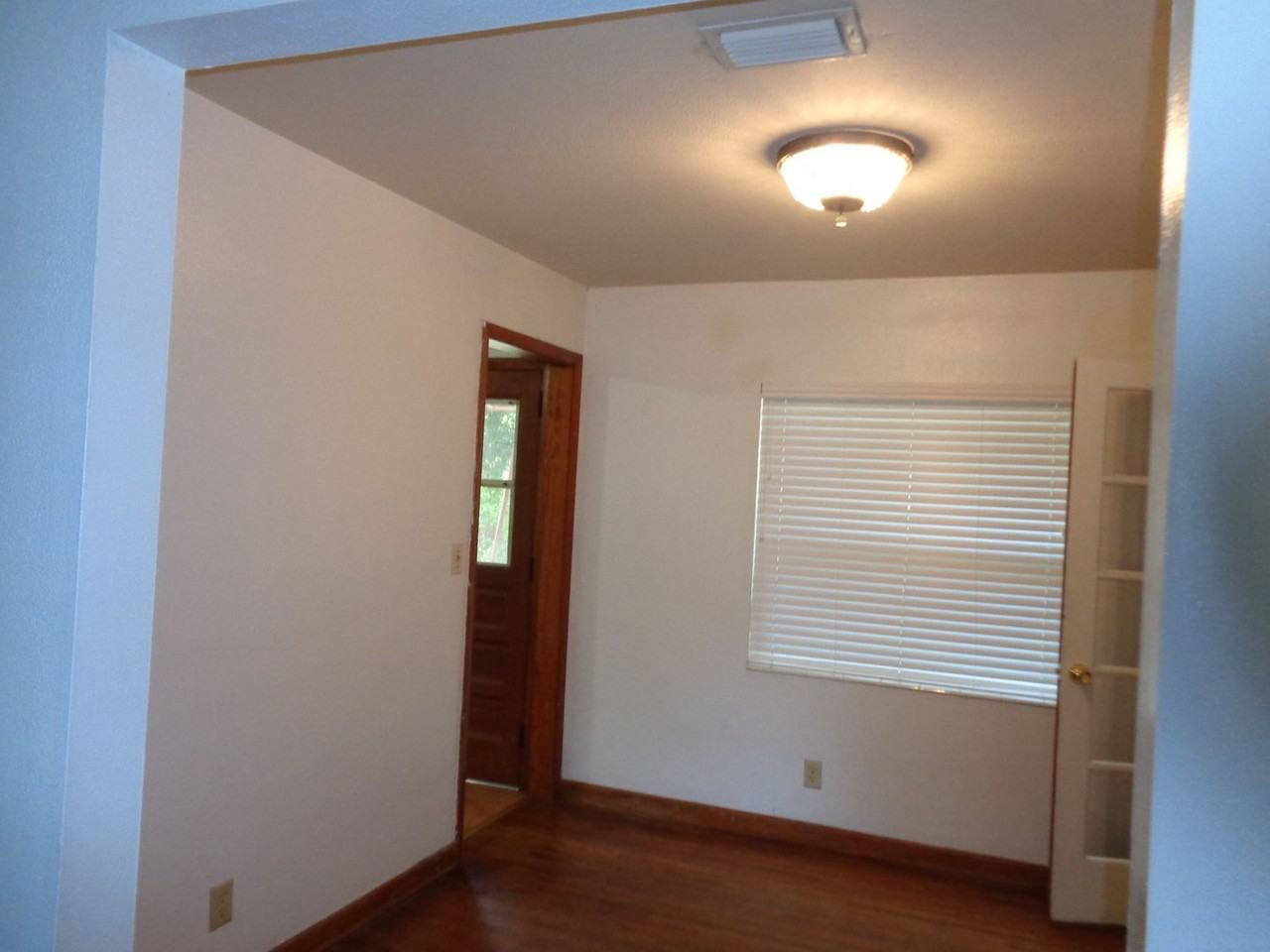 6306 Romilly Dr S - Photo 5 of 18