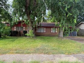 605 Seneca Trl - Photo 1 of 1