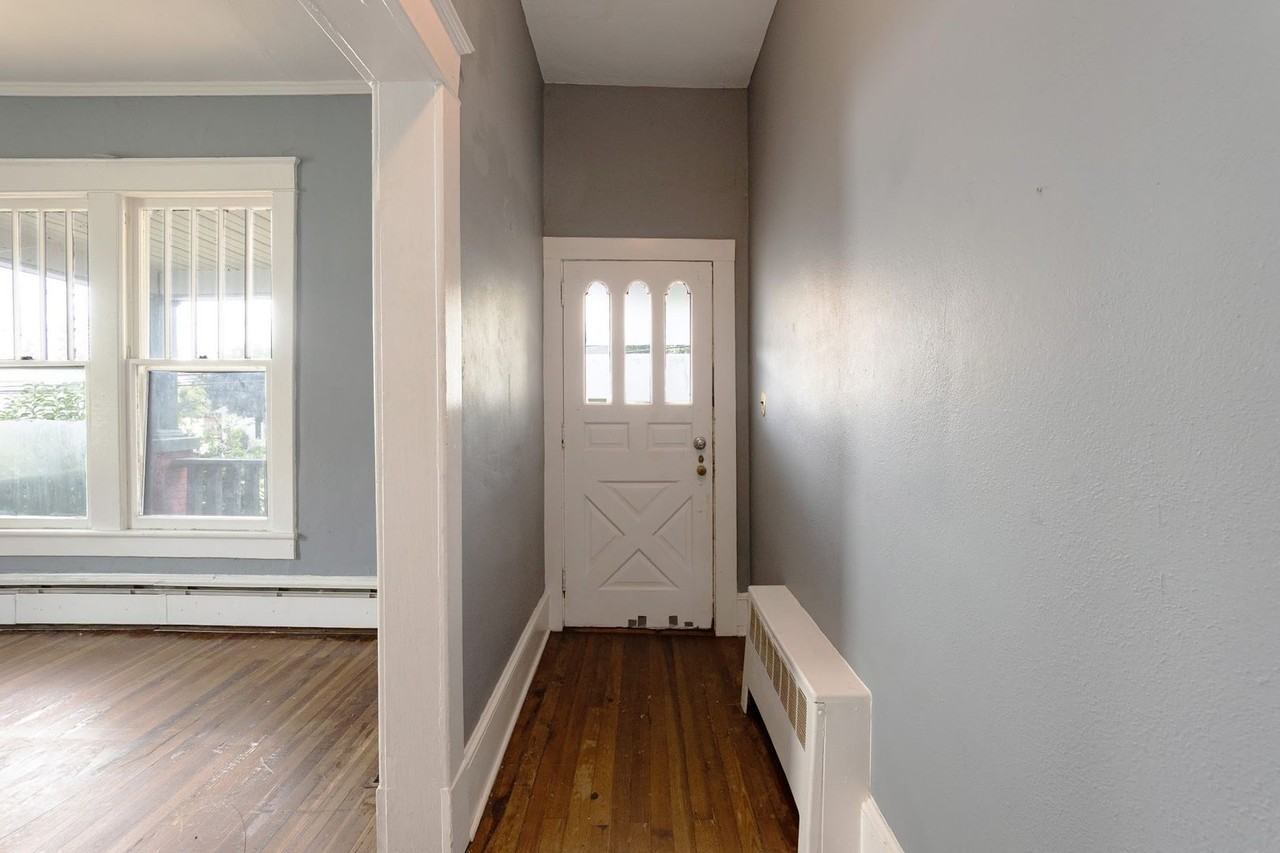 418 Piedmont St - Photo 7 of 22