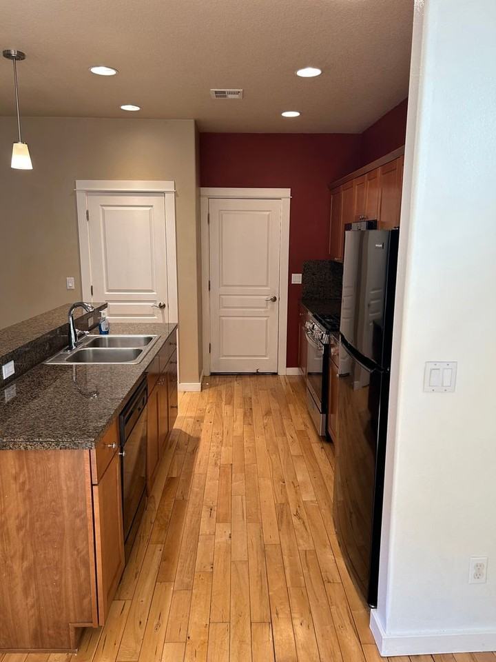2522 Mountain Ter - Photo 6 of 35