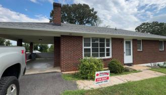 145 Madison Cir - Photo 1 of 1