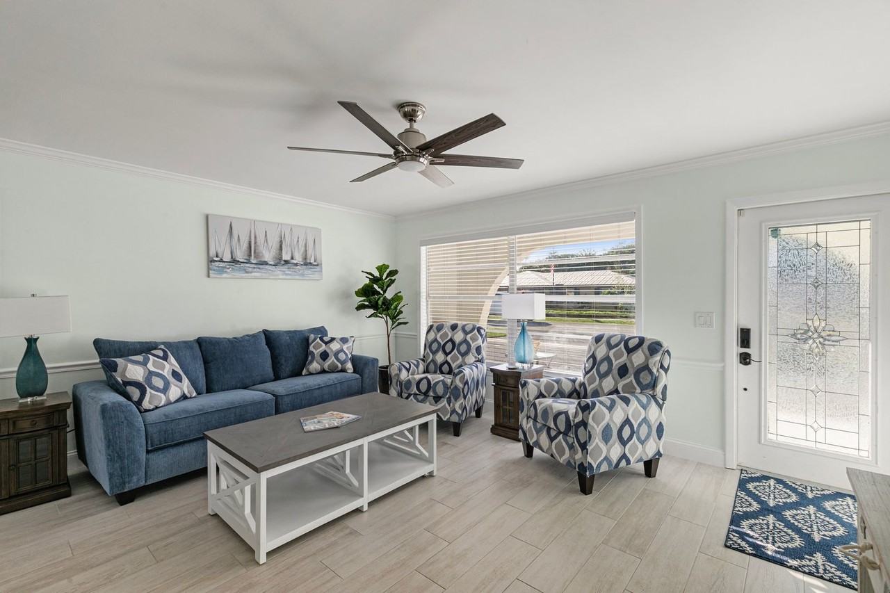 3520 Bolero Way - Photo 4 of 31