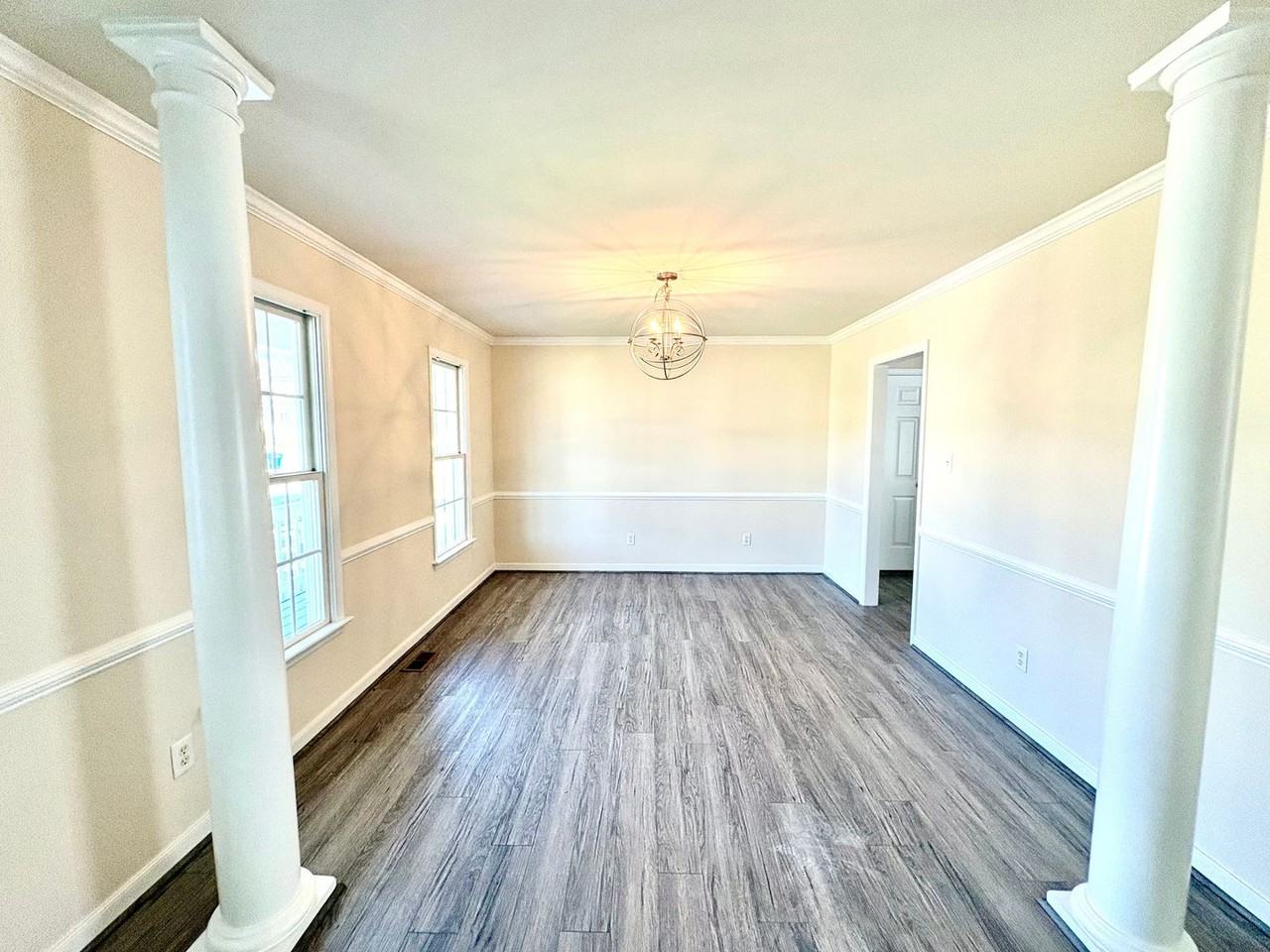5613 Stockport Turn - Photo 3 of 14