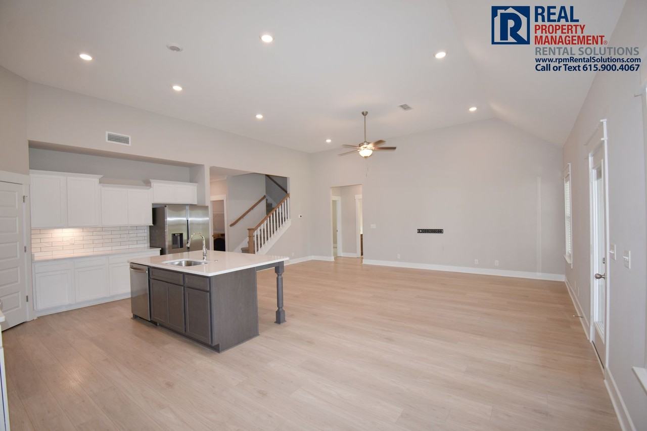 2432 Fig Dr - Photo 7 of 27