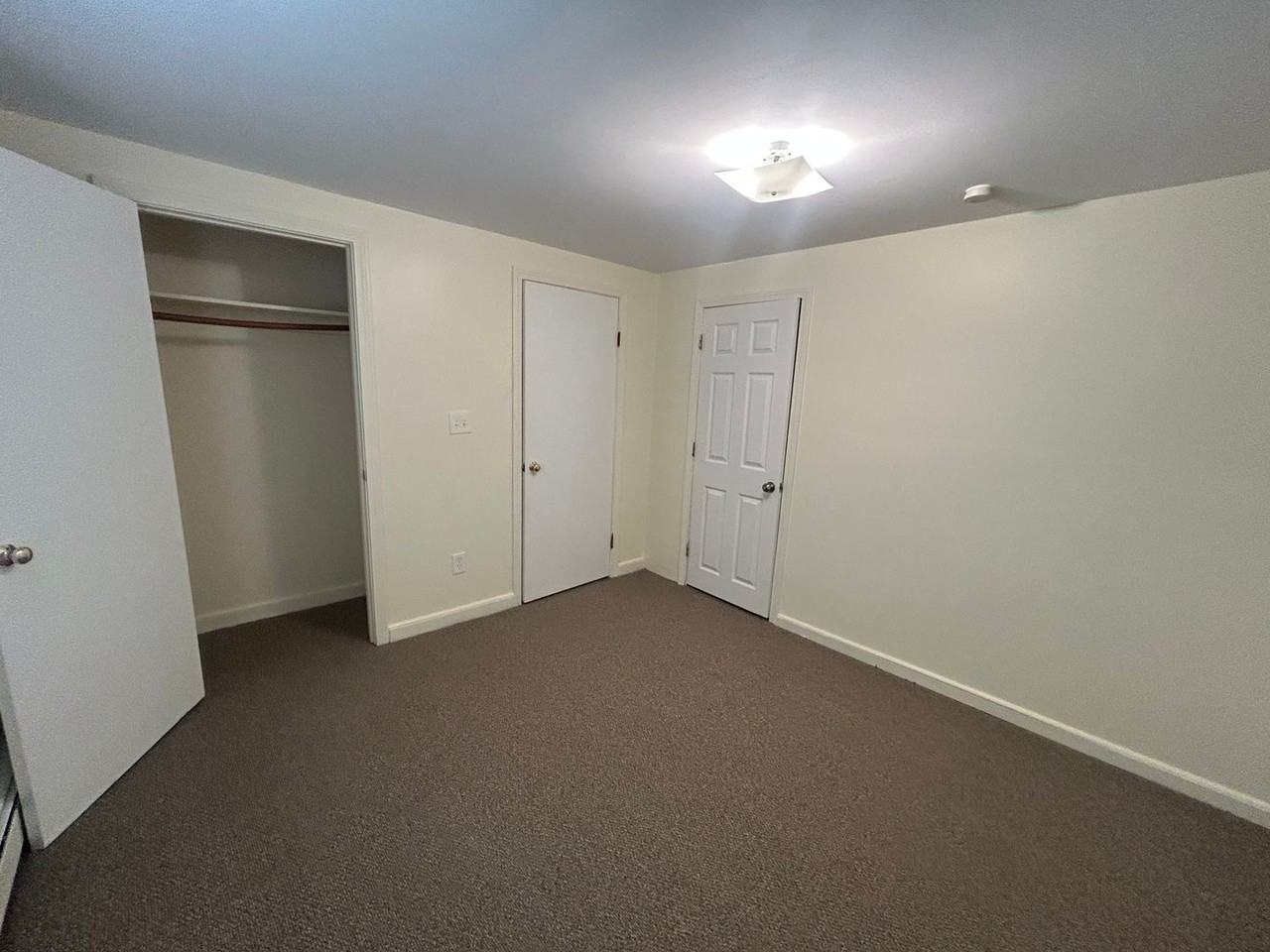 54 Rumford Ave - Photo 5 of 8
