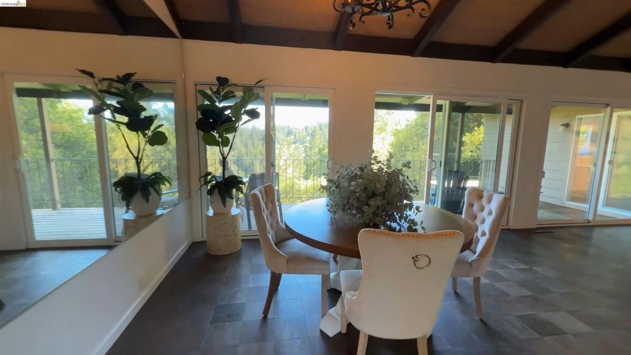 5051 Harrison Grade Rd - Photo 3 of 26
