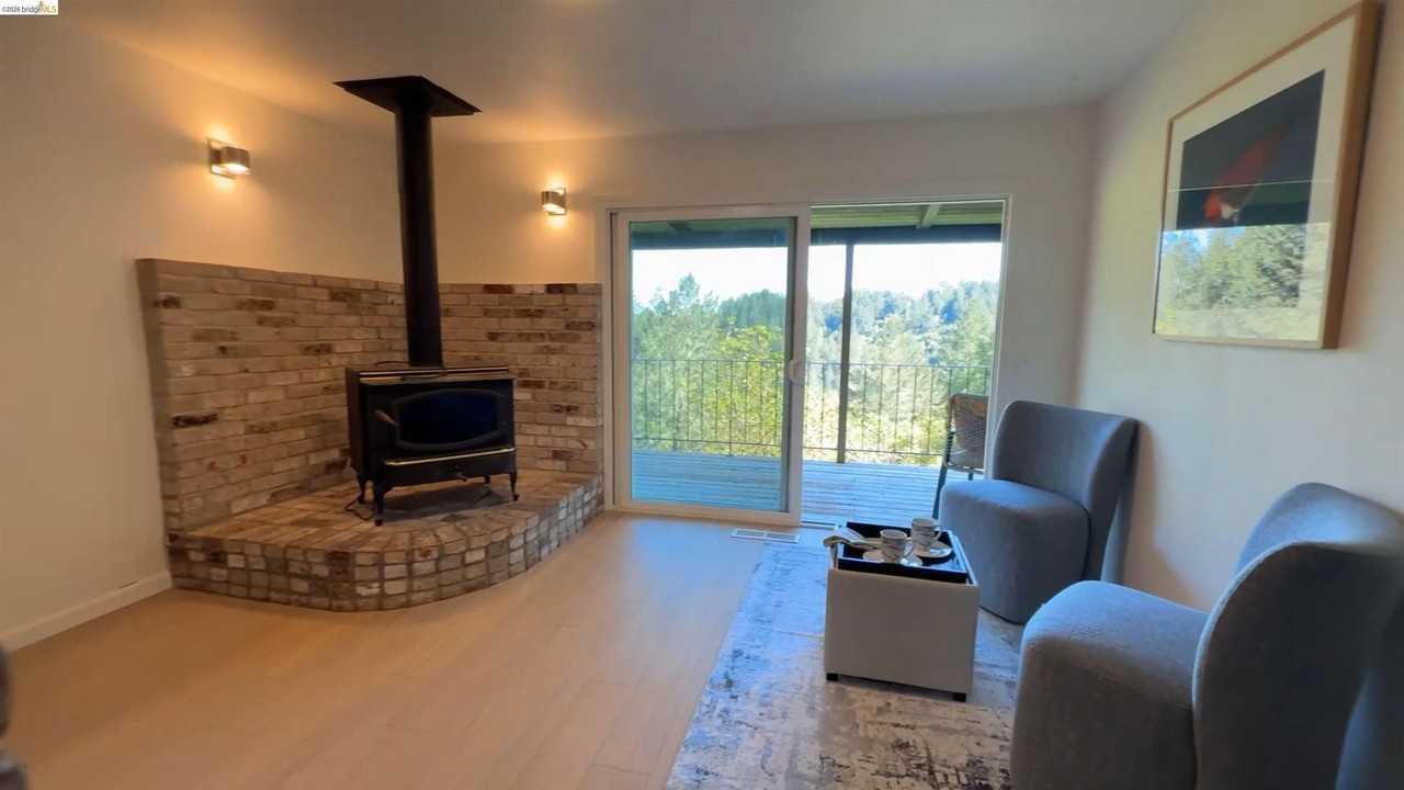 5051 Harrison Grade Rd - Photo 6 of 26