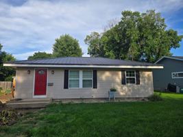 featured image of 305 11th St Sw