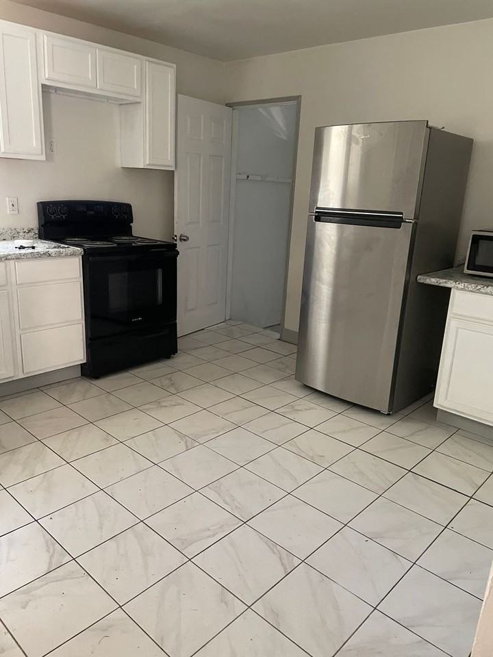 5603 Wilborn Dr - Photo 5 of 15