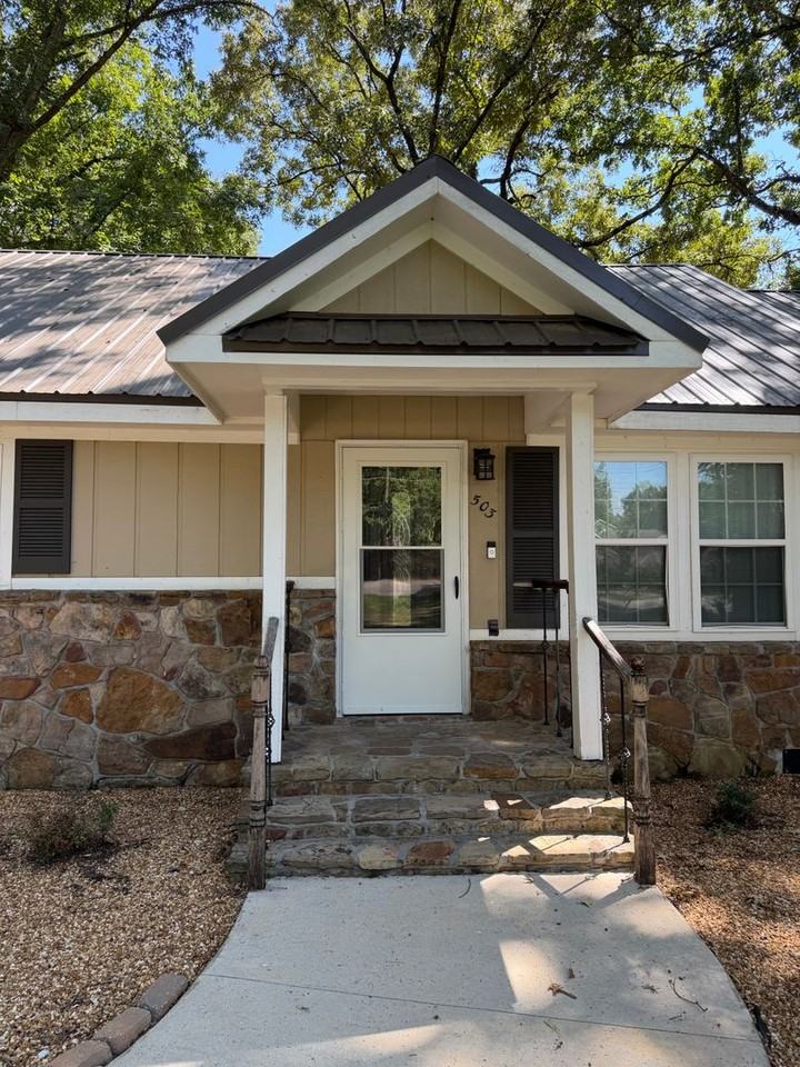503 Lake Condy Rd - Photo 4 of 34