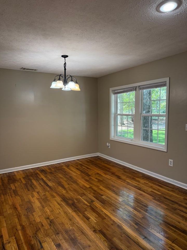 503 Lake Condy Rd - Photo 7 of 34