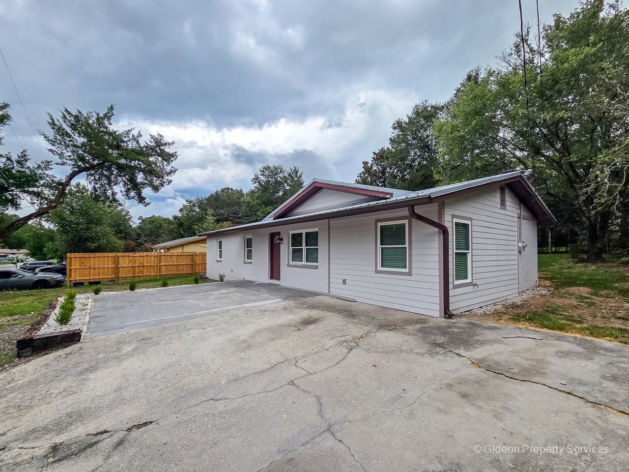 13707 Nw 141st Pl - Photo 2 of 34