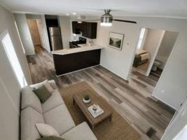 featured image of 212 Cardinal Ln #212
