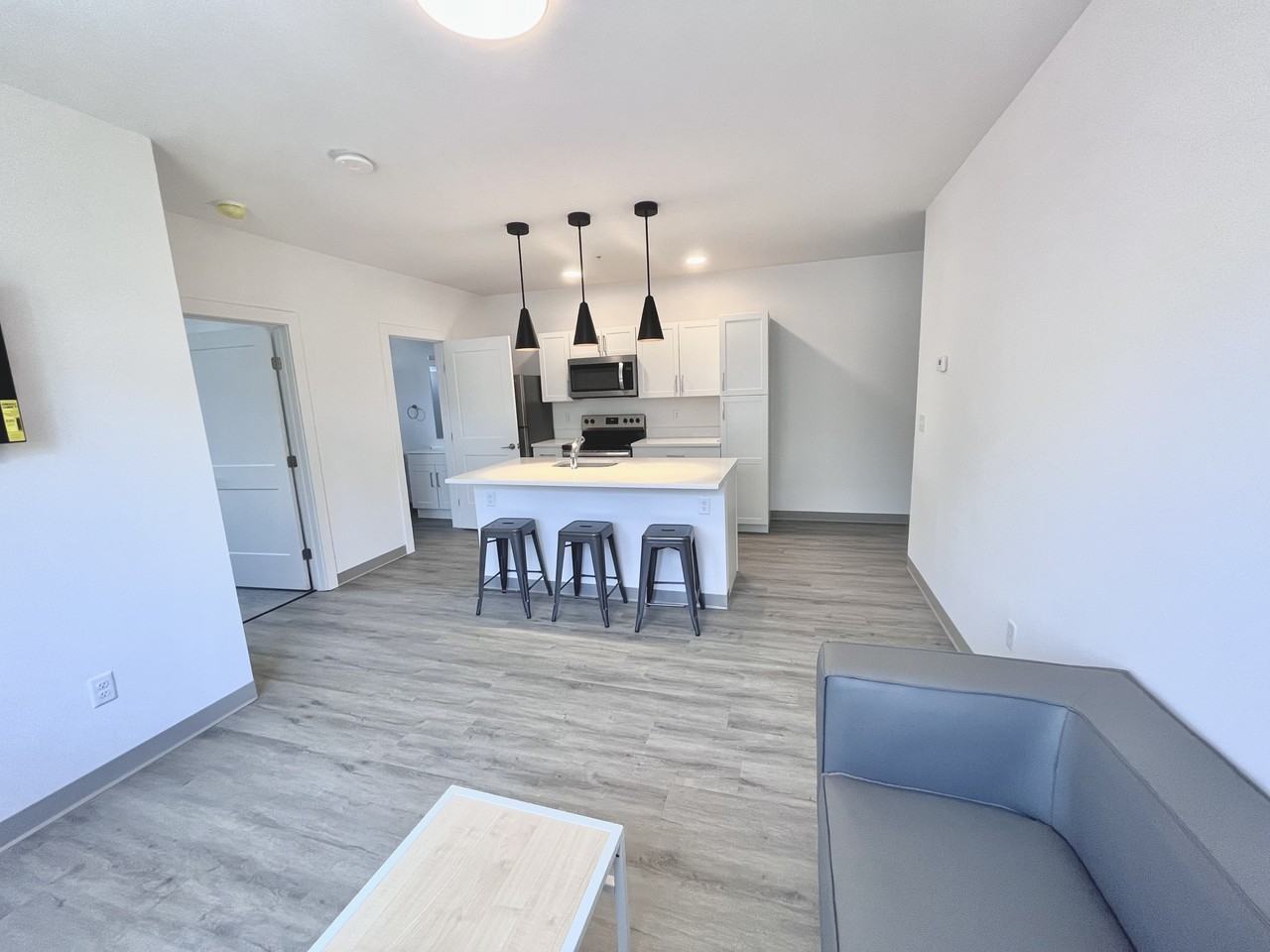 202 Linden AvenueUnit 202 #202 - Photo 2 of 12