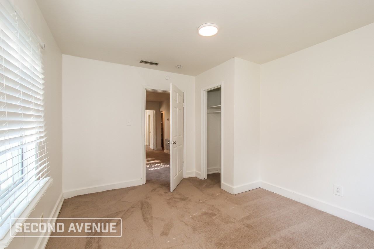 6113 Court O - Photo 7 of 15