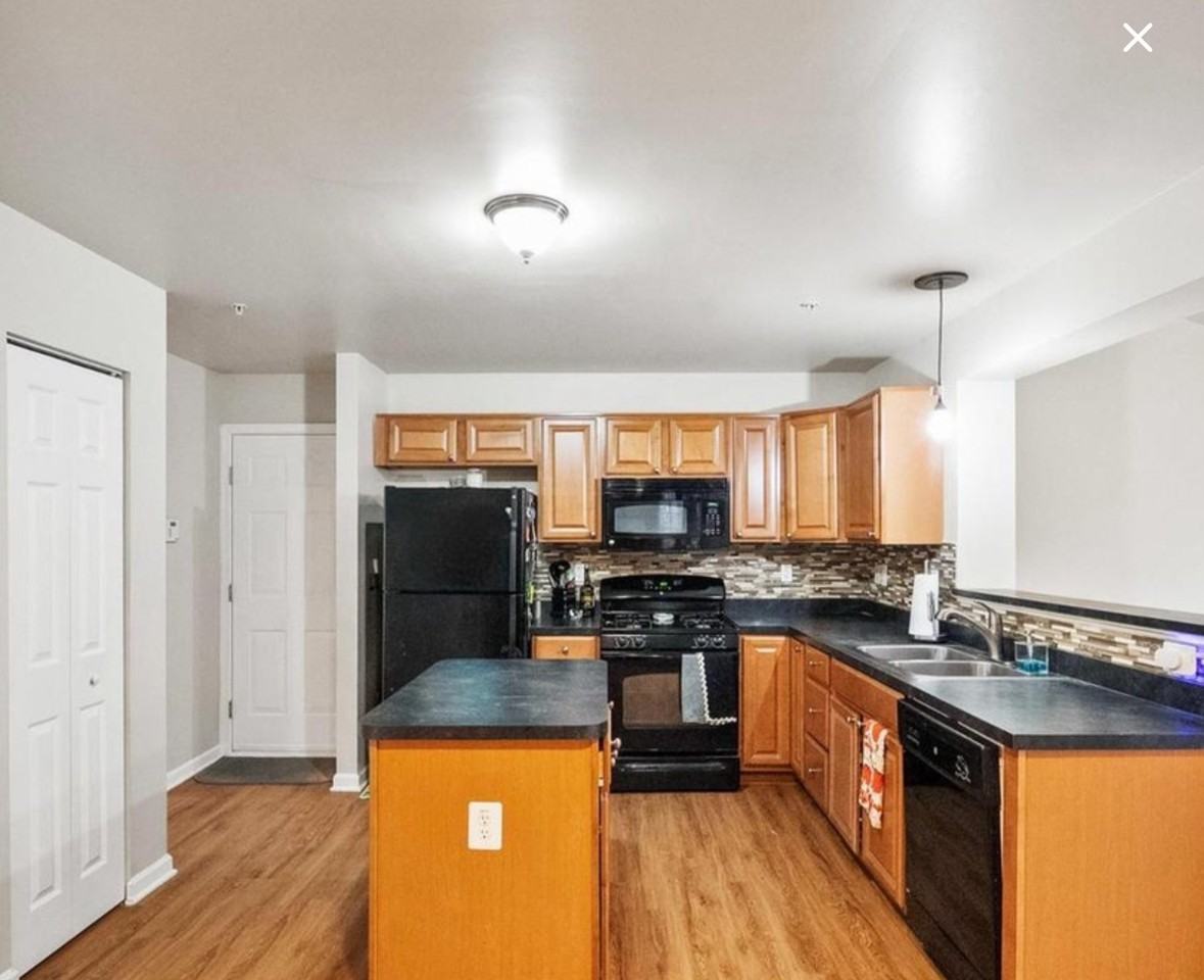12100 Vintner Dr #1 - Photo 3 of 20