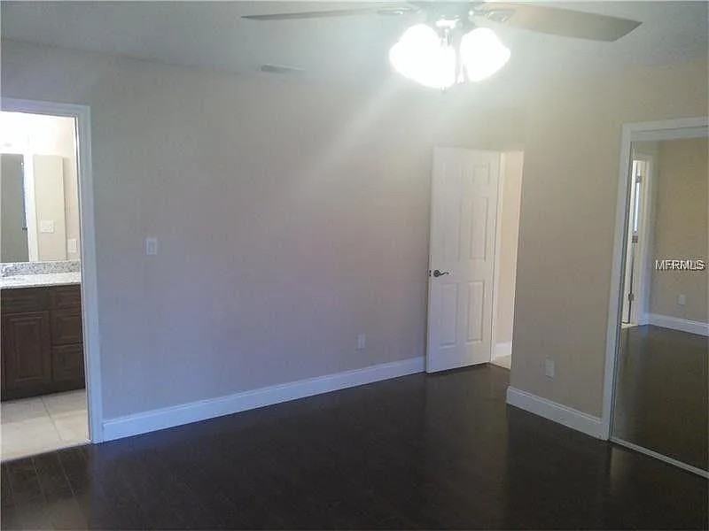 1541 Birchwood Ave #1 - Photo 3 of 32