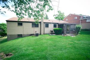 featured image of 2312 Perricrest Dr #1