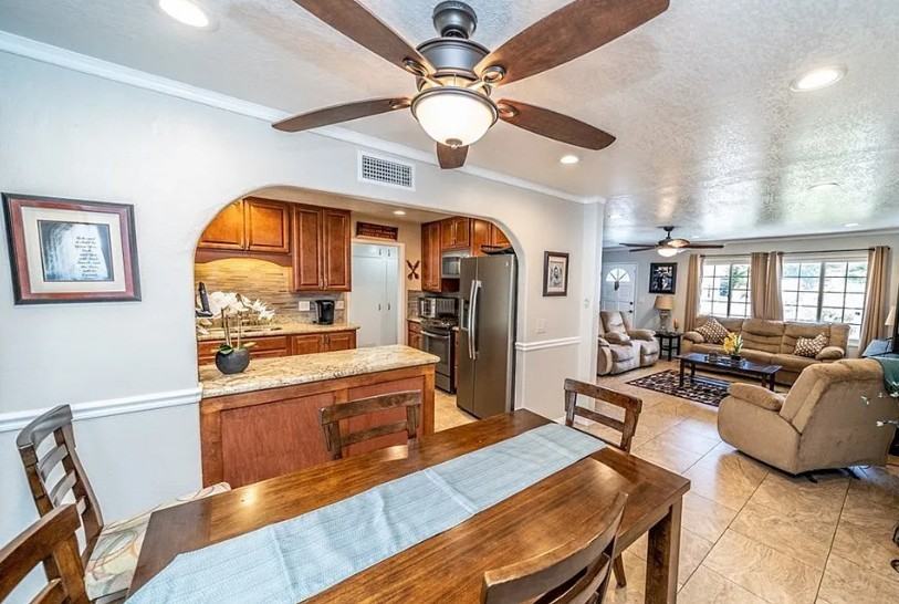 215 S Florette St #1 - Photo 3 of 32