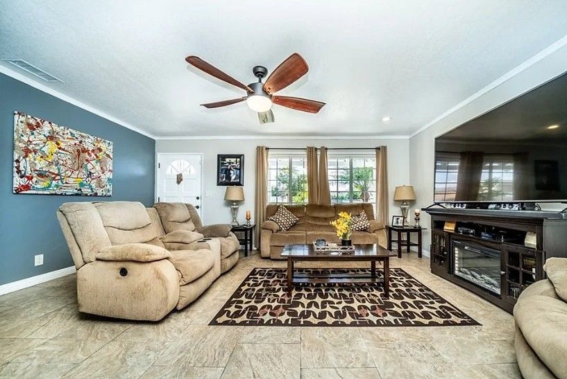 215 S Florette St #1 - Photo 5 of 32