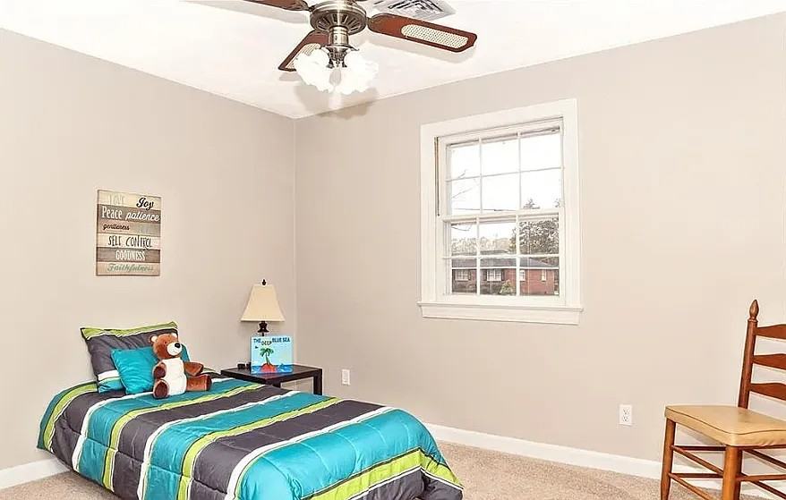205 Woodford Dr #1 - Photo 2 of 33