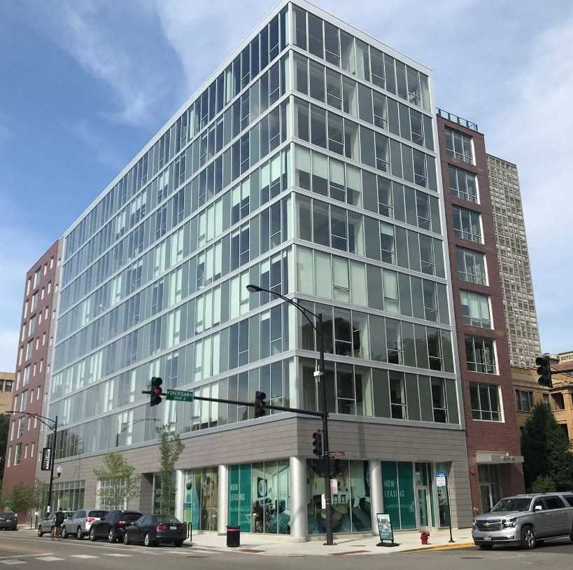N Clarendon Ave & N Broadway - Photo 2 of 15