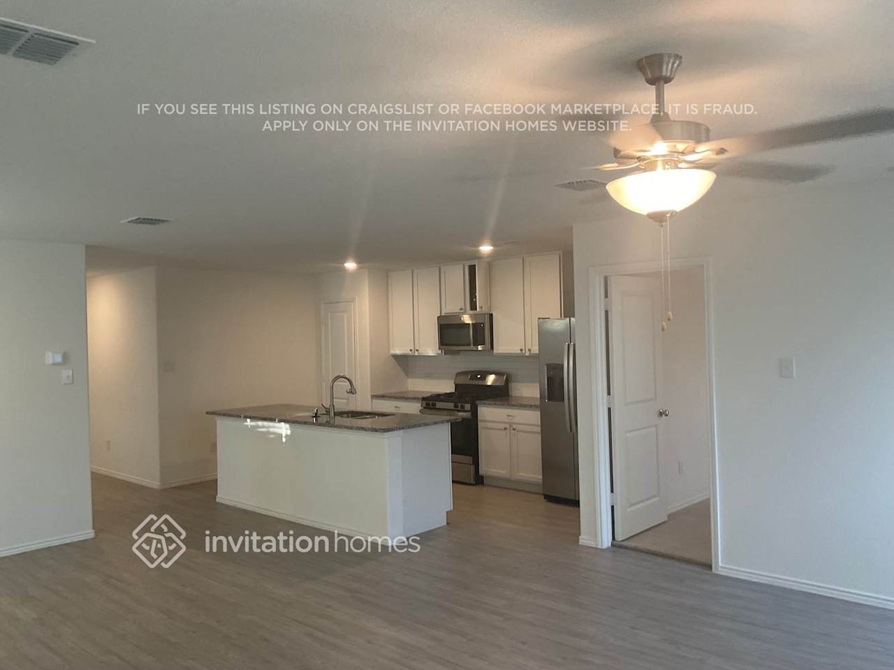 4024 Mountain Meadow Rd - Photo 5 of 15