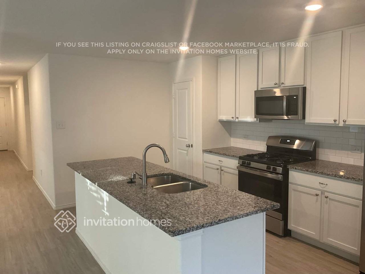 4024 Mountain Meadow Rd - Photo 7 of 15