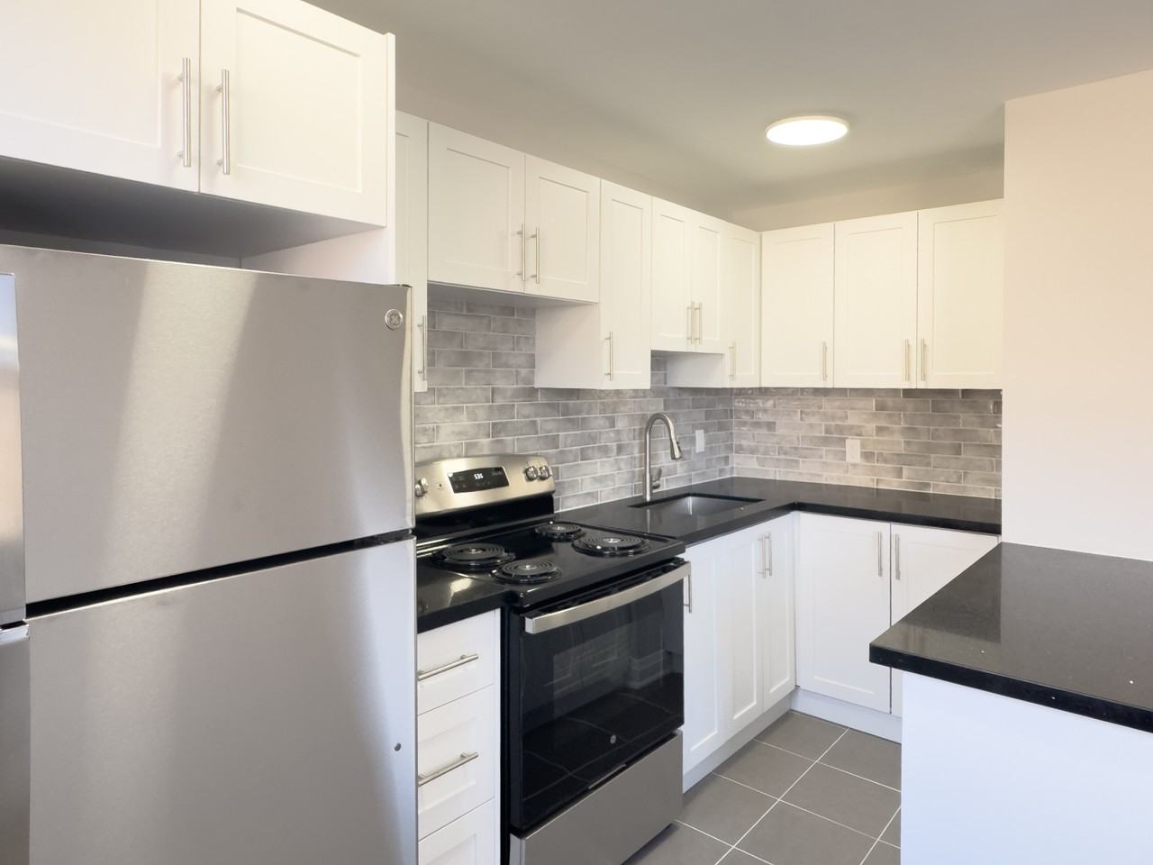 1500 Eglinton Ave W - Photo 5 of 18