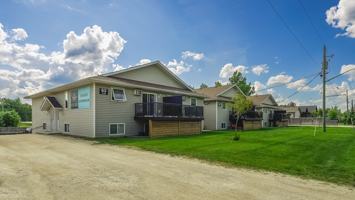 featured image of 63 Oakdale Dr