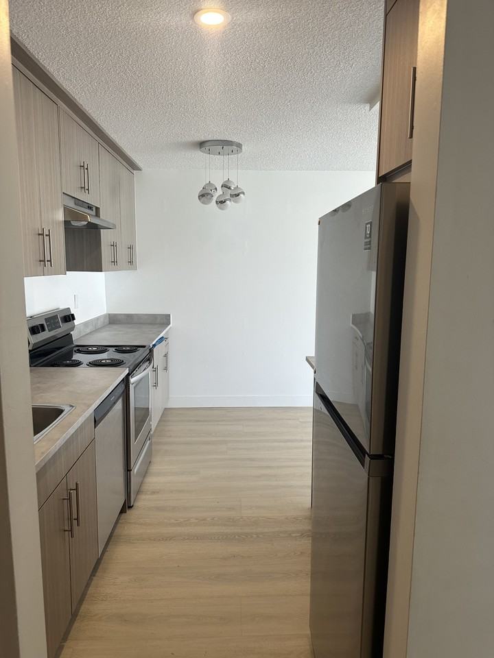 Sevilla Apartments - Photo 3 of 8