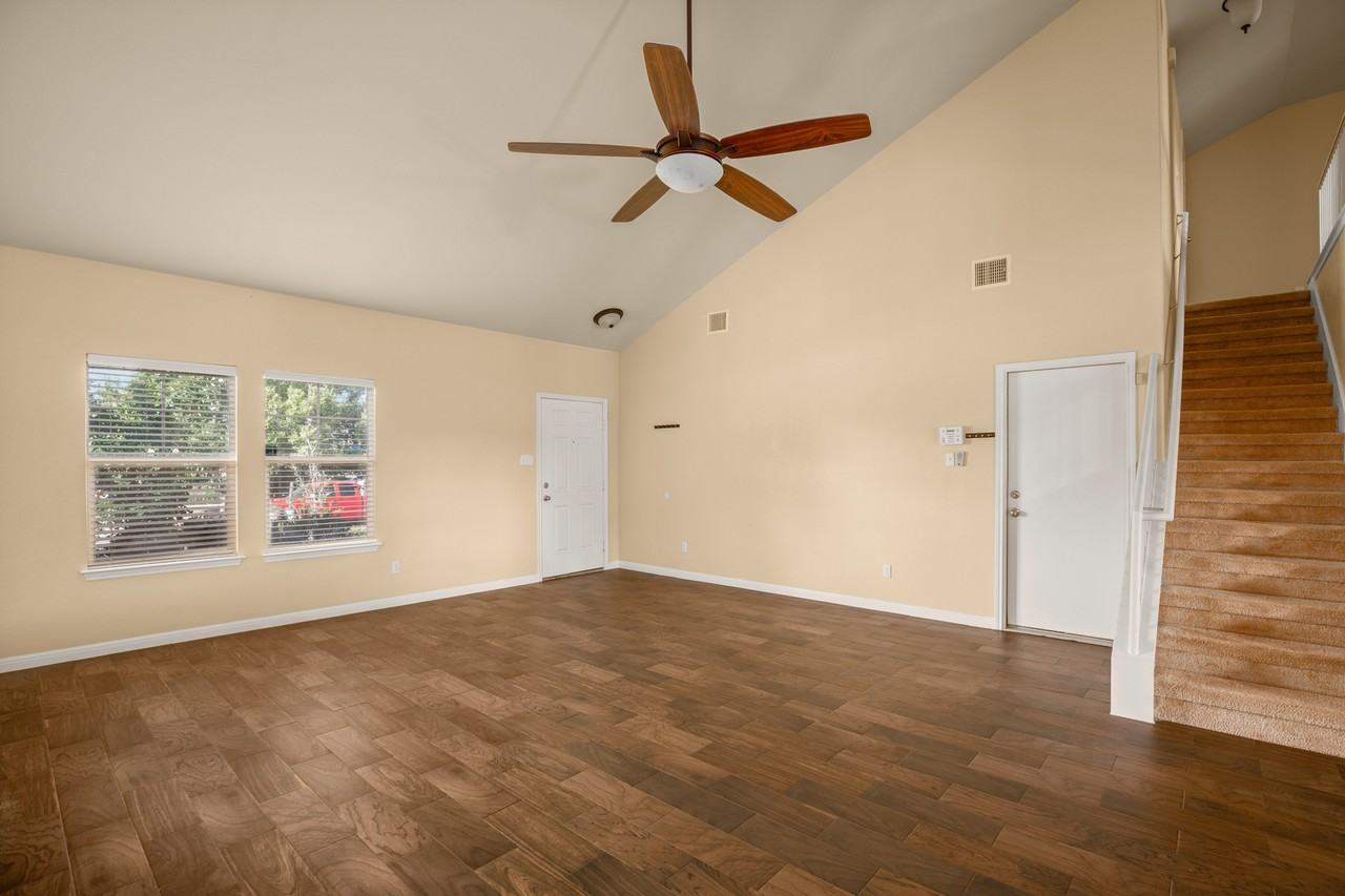 13232 Forest Sage St - Photo 4 of 25