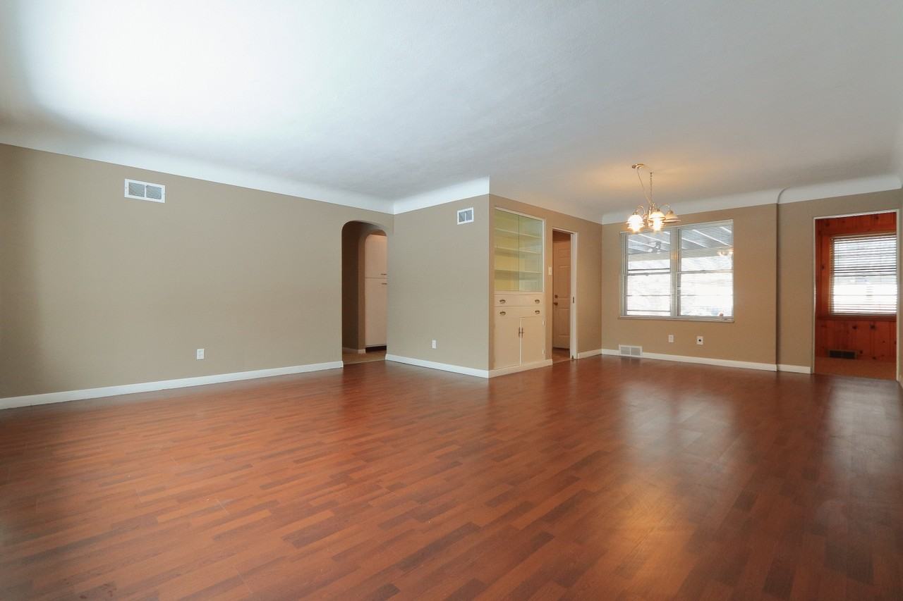 46 Jean Dr - Photo 3 of 18