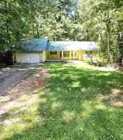 featured image of 425 Sunset Dr