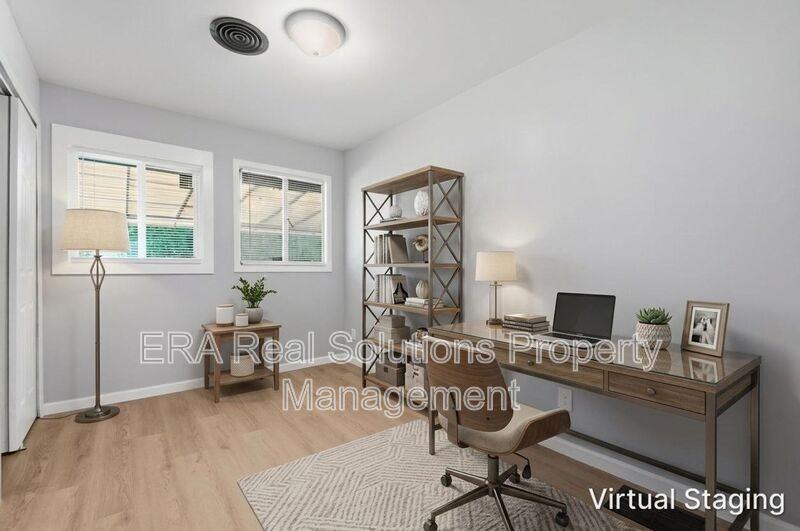 954 E 26th Ave - Photo 5 of 36